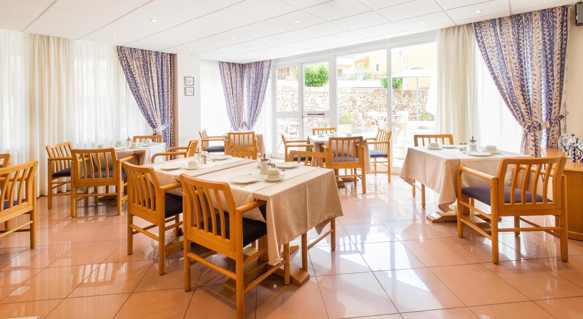 Hostal Residencia Sutimar Пагера Екстериор снимка