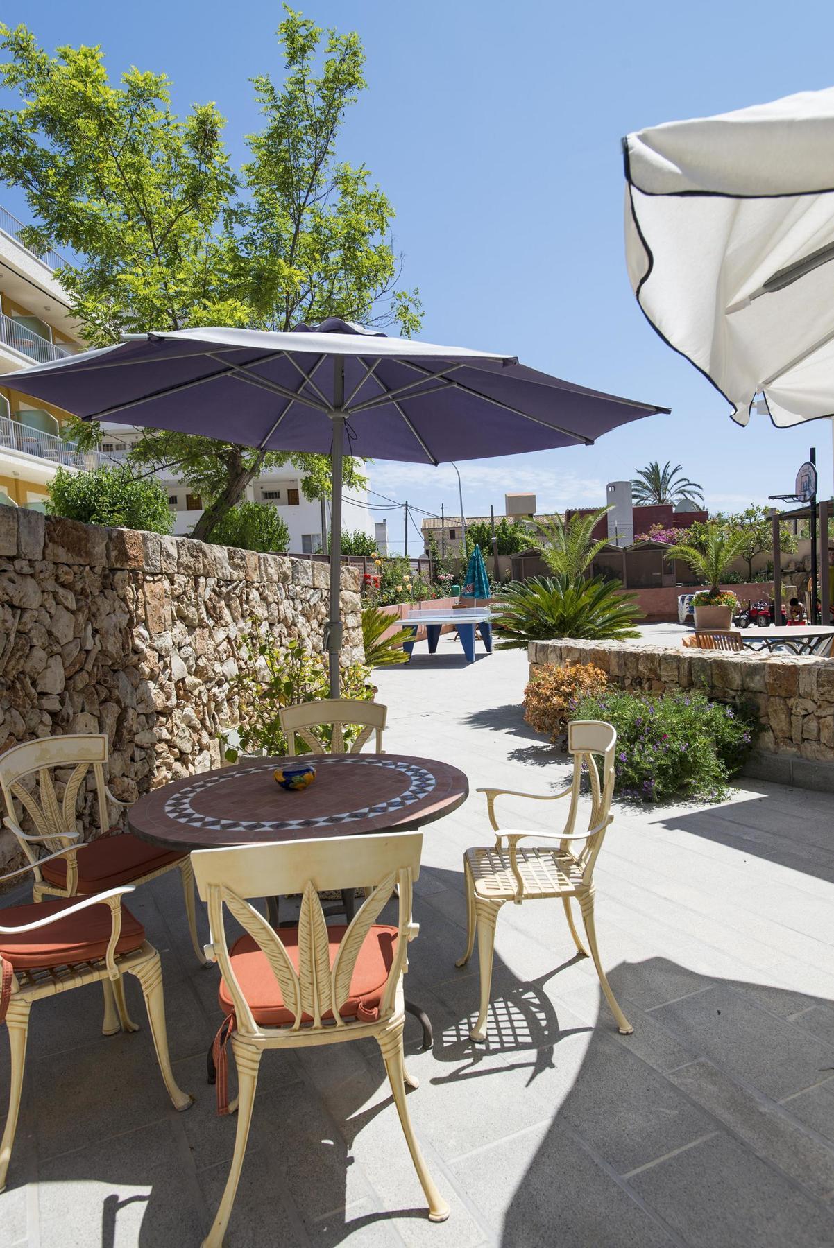 Hostal Residencia Sutimar Пагера Екстериор снимка